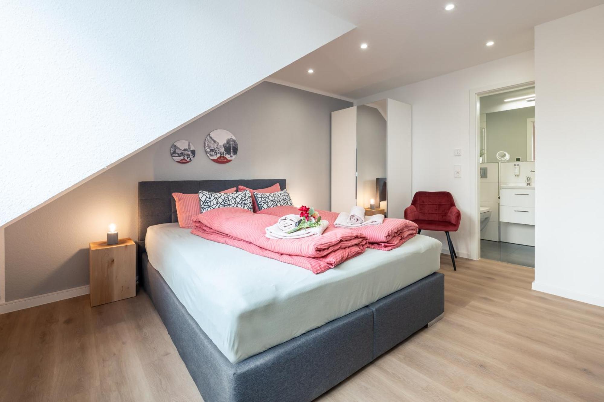 Wohnen Auf Zeit - Innenstadt-Appartements Freiburg im Breisgau Kamer foto