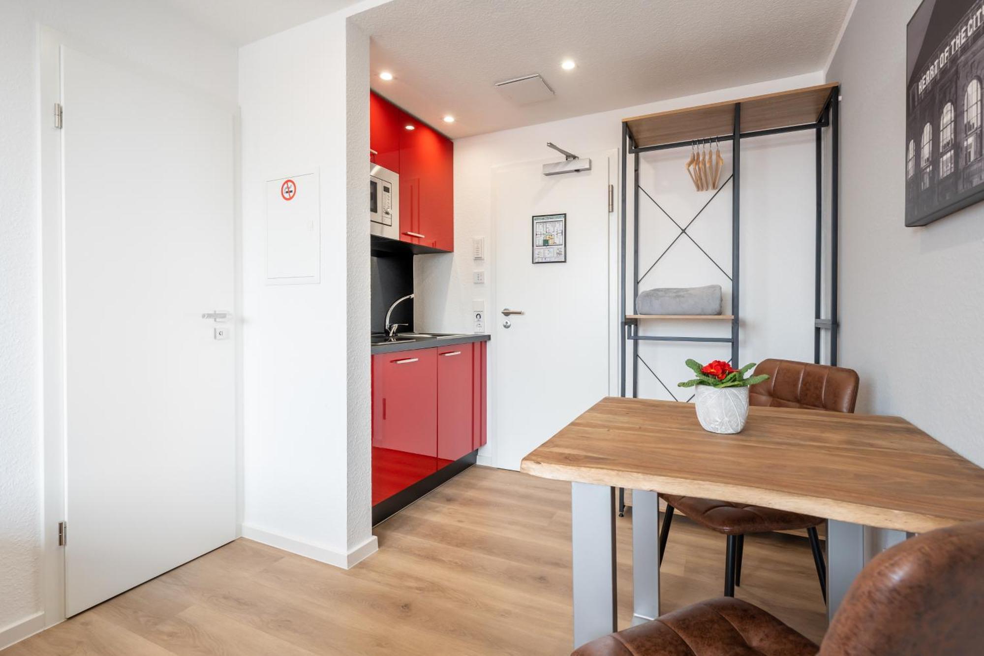 Wohnen Auf Zeit - Innenstadt-Appartements Freiburg im Breisgau Kamer foto